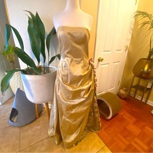 Stunning Gold formal maxi floor length dress size 10